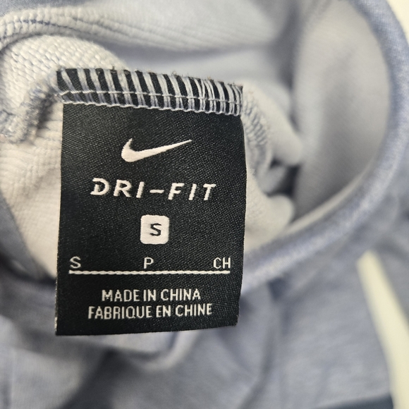 Nike Light Blue Wrap-Style Sweatshirt - Picture 4 of 4